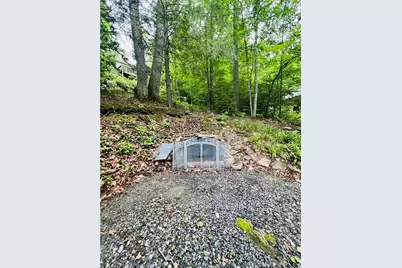 85 Jack Pine Loop, Newland, NC 28657 - Photo 27