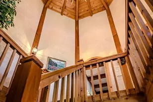 101 Castlehill Ln, Beech Mountain, NC 28604 - Photo 9