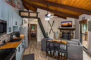 107 Beechwood Ln, Beech Mountain, NC 28604 - Photo 5