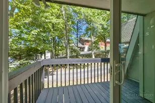 207 Pinnacle Ridge Rd, Beech Mountain, NC 28604 - Photo 17