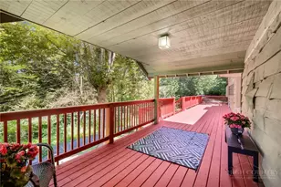 188 Holly Ln, Blowing Rock, NC 28605 - Photo 37