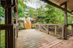 103 Mid Holiday Ln, Beech Mountain, NC 28604 - Photo 3