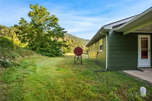 4690 3 Top Rd, Creston, NC 28615 - Photo 27