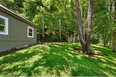 5269 Flat Springs Road, Elk Park, NC 28622 - Photo 29