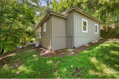 5269 Flat Springs Road, Elk Park, NC 28622 - Photo 29