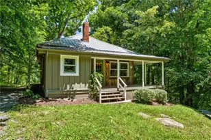 5269 Flat Springs Rd, Elk Park, NC 28622 - Photo 25