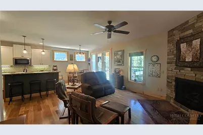 170 West Town Way, West Jefferson, NC 28694 - Photo 17