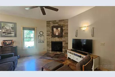 170 West Town Way, West Jefferson, NC 28694 - Photo 15