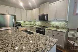 170 W Town Wy, West Jefferson, NC 28694 - Photo 11