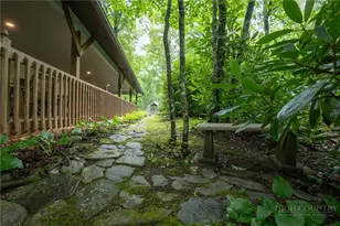 437 Windridge Rd, Newland, NC 28657 - Photo 25