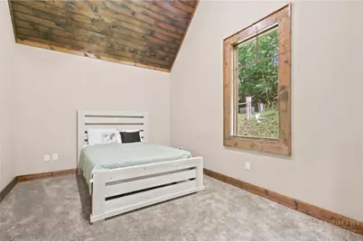 780 Woodland Hills Drive, Elk Park, NC 28622 - Photo 11