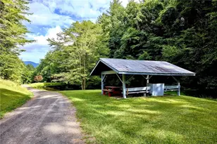 1004 Wagon Rd, Warrensville, NC 28693 - Photo 35
