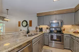 301 Pinnacle Inn Rd, Beech Mountain, NC 28604 - Photo 11