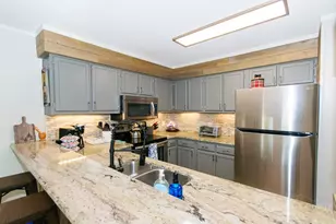 301 Pinnacle Inn Rd, Beech Mountain, NC 28604 - Photo 15