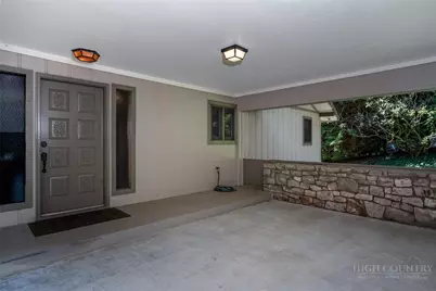 877 Hickory, Boone, NC 28607 - Photo 3