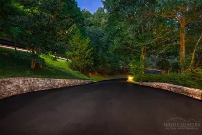 877 Hickory, Boone, NC 28607 - Photo 49
