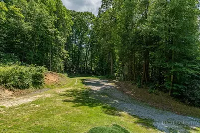 906 Mountain Dale Road, Vilas, NC 28692 - Photo 47