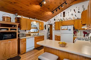 906 Mountaindale Rd, Vilas, NC 28692 - Photo 11