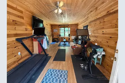10801 Glade Valley Road Road, Ennice, NC 28623 - Photo 27