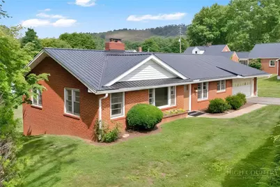 118 Colvard Street, Jefferson, NC 28640 - Photo 3