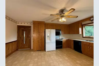 735 Weaver Ford Road, Grassy Creek, NC 28631 - Photo 17