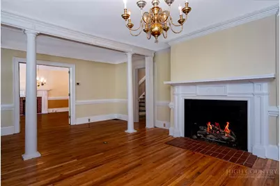 1010 SW College Avenue, Lenoir, NC 28645 - Photo 17