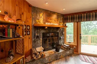 106 W Pond Creek Rd, Beech Mountain, NC 28604 - Photo 17