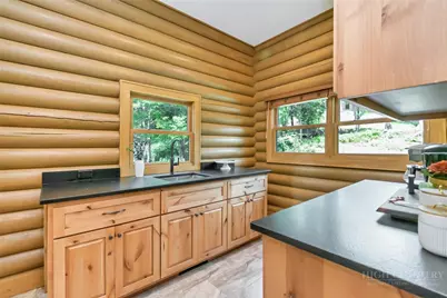 1501 Beech Mountain Parkway, Banner Elk, NC 28604 - Photo 17