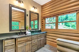 1501 Beech Mountain Pkwy, Banner Elk, NC 28604 - Photo 21