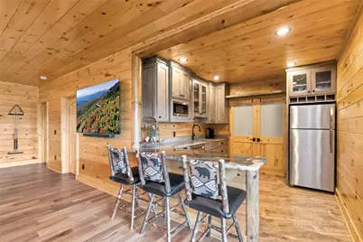 1501 Beech Mountain Parkway, Banner Elk, NC 28604 - Photo 37