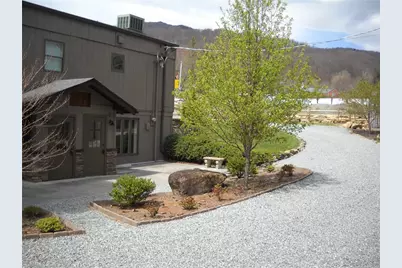 444 S Beech Mountain Parkway, Banner Elk, NC 28604 - Photo 43
