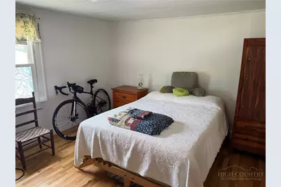 511 Bare Street, West Jefferson, NC 28694 - Photo 13