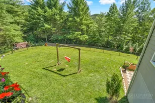 6415 Rhododendron Run, Newland, NC 28657 - Photo 25
