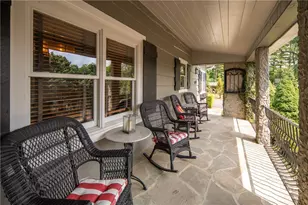 305 Laurel Ln, Blowing Rock, NC 28605 - Photo 5