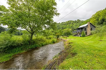 3244 Old US Highway 421, Vilas, NC 28692 - Photo 37