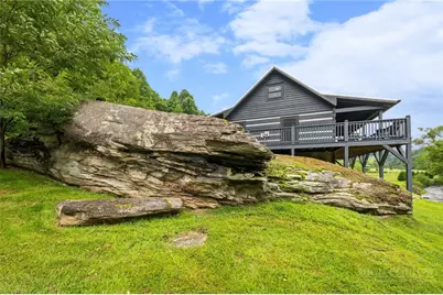 3244 Old US Highway 421, Vilas, NC 28692 - Photo 31