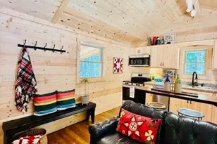 387 Tree Top Cir, Fleetwood, NC 28626 - Photo 3