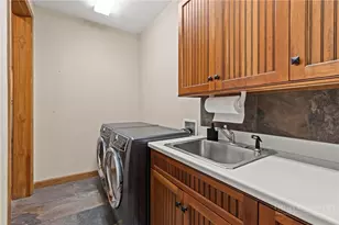 104 Bridgeway Ct, Linville, NC 28646 - Photo 35