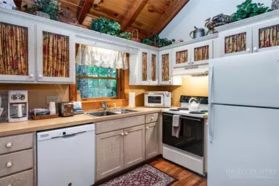 4533 Laurel Creek Road, Banner Elk, NC 28604 - Photo 21