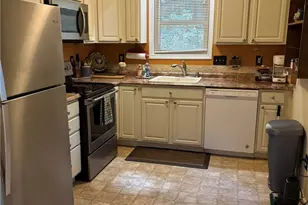 51 Pepperidge Ln, Newland, NC 28657 - Photo 7