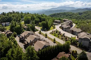375 Chestnut Dr, Blowing Rock, NC 28605 - Photo 47