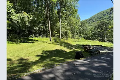 7 Wolfsbane Lane, Todd, NC 28684 - Photo 11