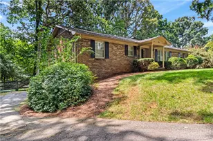 560 Kelway Pl, Winston Salem, NC 27104 - Photo 5