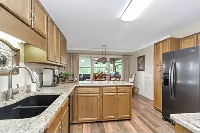 600 Mountain Glen, Newland, NC 28657 - Photo 13