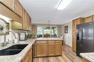 600 Mountain Glen, Newland, NC 28657 - Photo 13