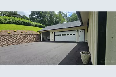 600 Mountain Glen, Newland, NC 28657 - Photo 21