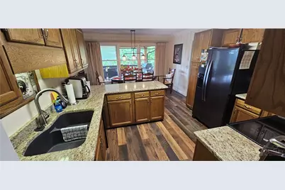 600 Mountain Glen, Newland, NC 28657 - Photo 17
