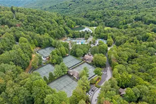100 Grassy Gap Loop Rd, Beech Mountain, NC 28604 - Photo 3