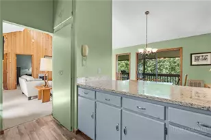100 Grassy Gap Loop Rd, Beech Mountain, NC 28604 - Photo 11