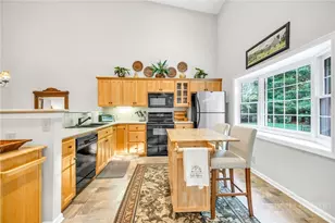 1063 Golf Course Rd, West Jefferson, NC 28694 - Photo 17